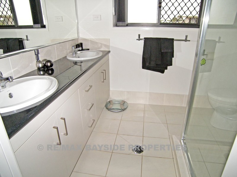 5 Ciril Court, Wellington Point QLD 4160