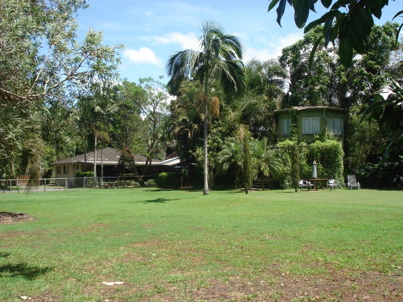 954 New Cleveland Rd, Gumdale QLD 4154