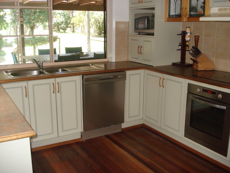 954 New Cleveland Rd, Gumdale QLD 4154