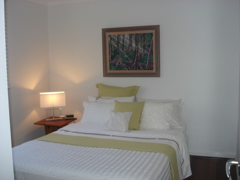 954 New Cleveland Rd, Gumdale QLD 4154