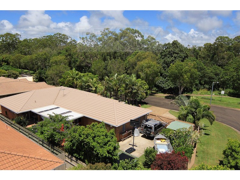 21 Crossley Drive, Wellington Point QLD 4160