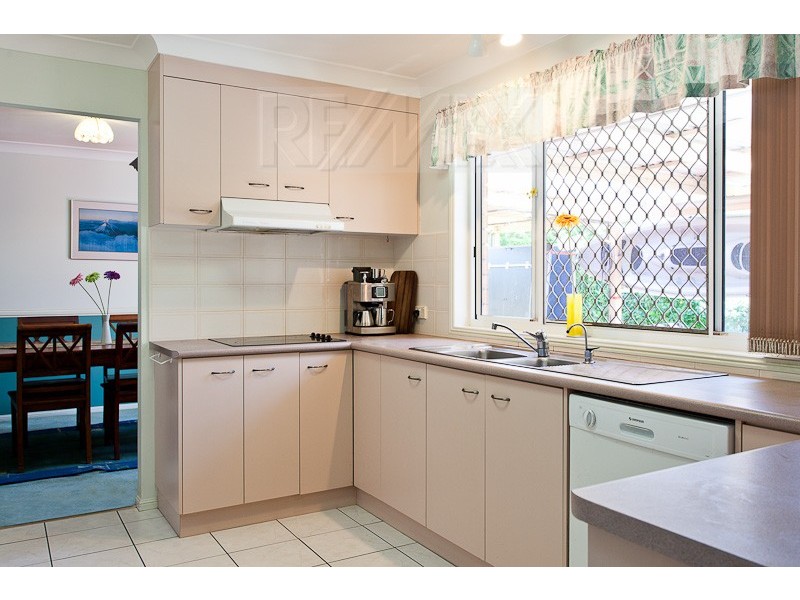 21 Crossley Drive, Wellington Point QLD 4160