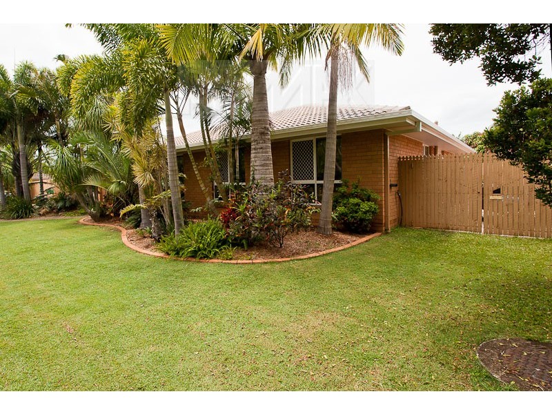 21 Crossley Drive, Wellington Point QLD 4160