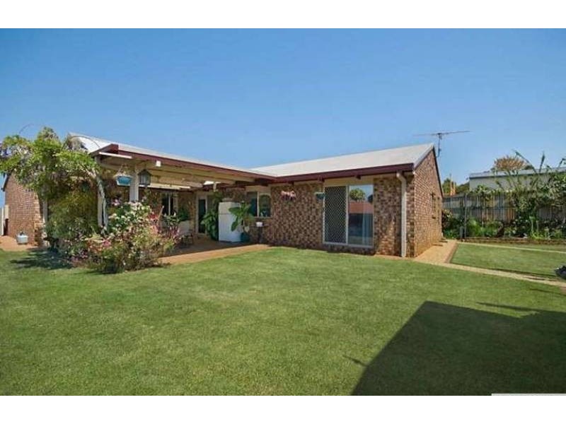 10 Montgomery Drive, Wellington Point QLD 4160