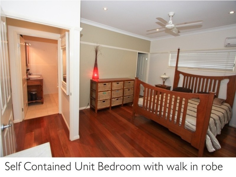 75 Bunker Rd, Victoria Point QLD 4165