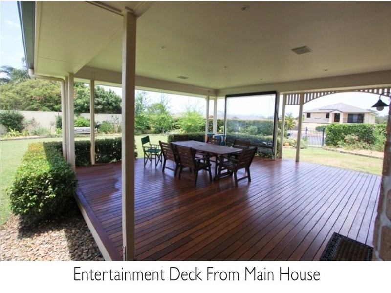 75 Bunker Rd, Victoria Point QLD 4165