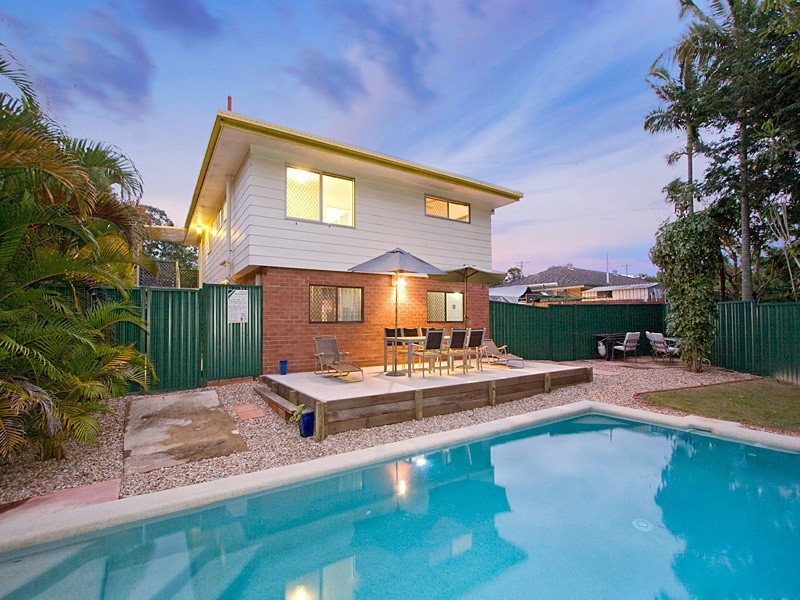 10 Carole Street, Capalaba QLD 4157