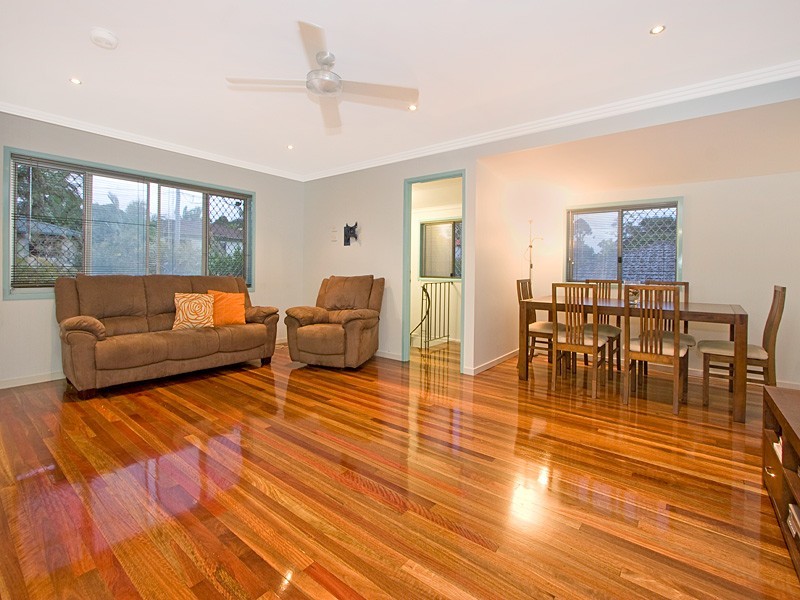 10 Carole Street, Capalaba QLD 4157