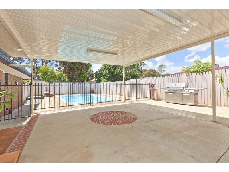 42 Newhaven St, Alexandra Hills QLD 4161