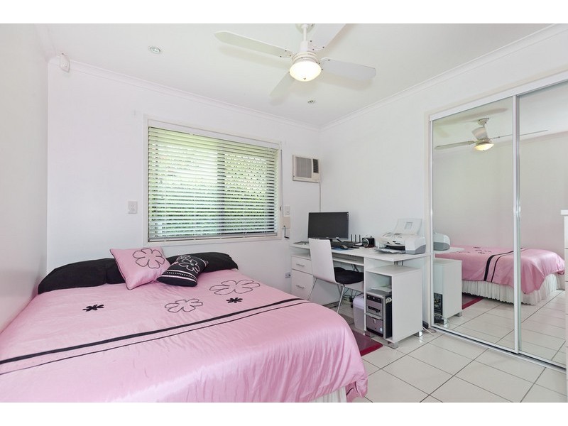 42 Newhaven St, Alexandra Hills QLD 4161