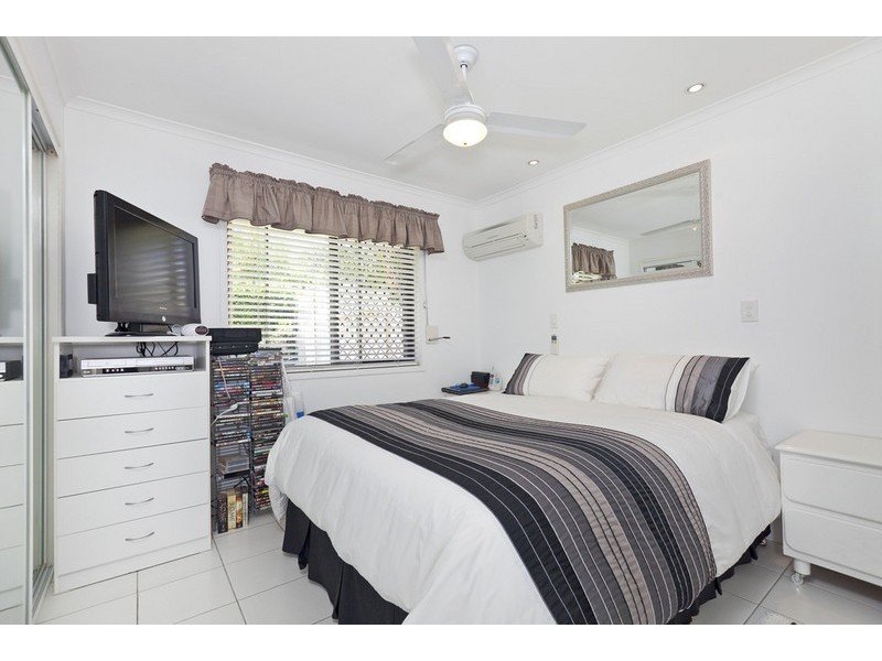 42 Newhaven St, Alexandra Hills QLD 4161