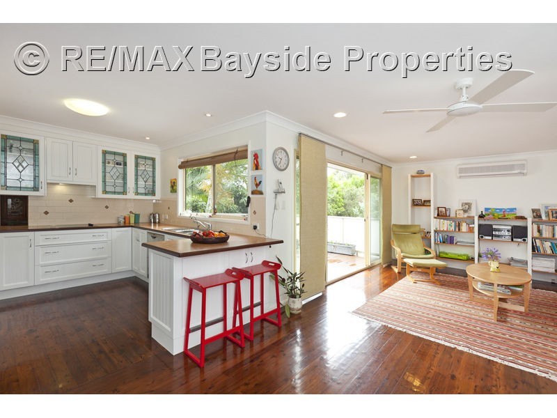 21 FERNBOURNE ROAD, Wellington Point QLD 4160