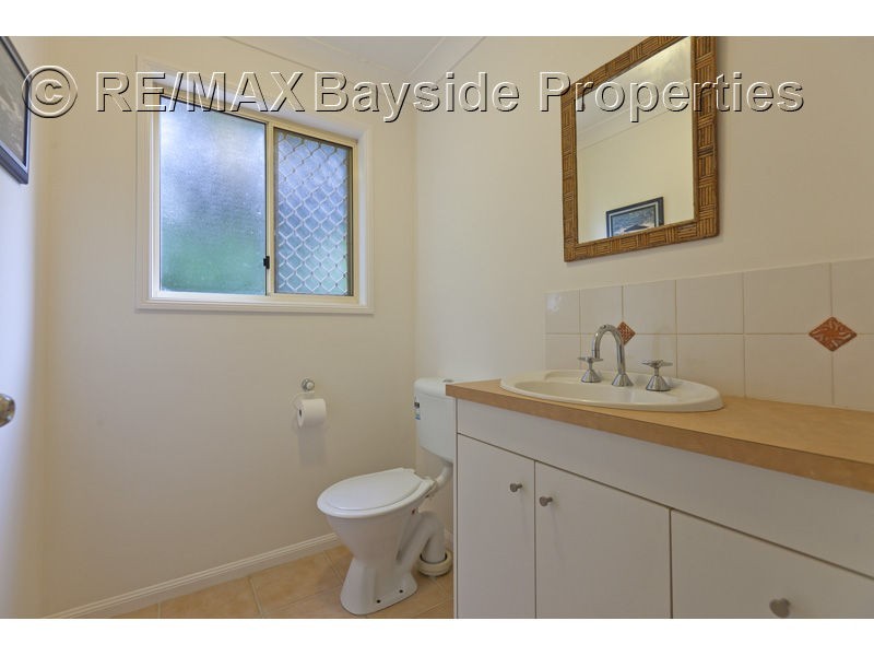 21 FERNBOURNE ROAD, Wellington Point QLD 4160