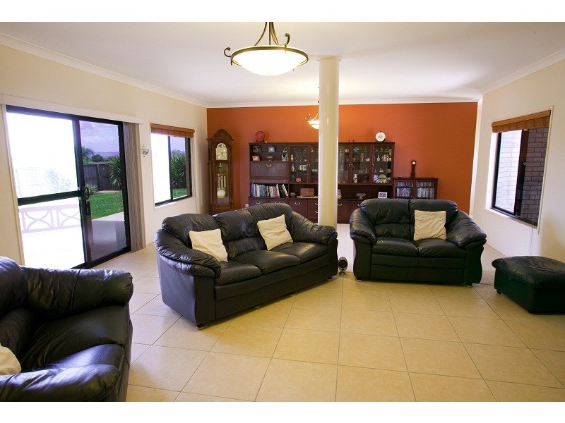 18 Seaspray, Thornlands QLD 4164