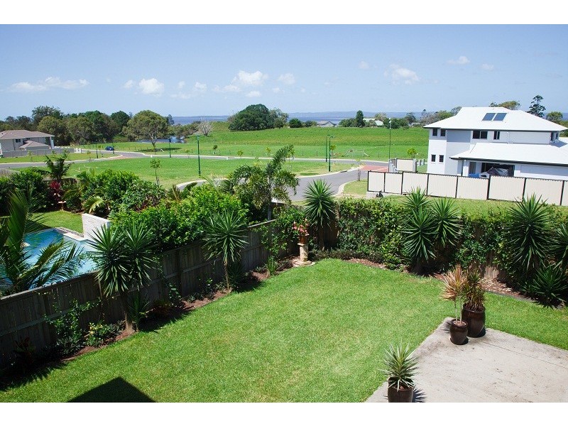 18 Seaspray, Thornlands QLD 4164