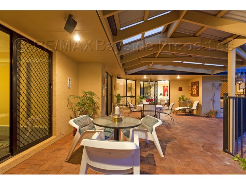 10 Carolena Court, Cleveland QLD 4163