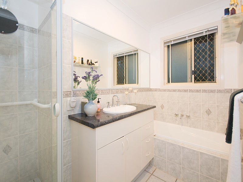 10 Archer Place, Wellington Point QLD 4160