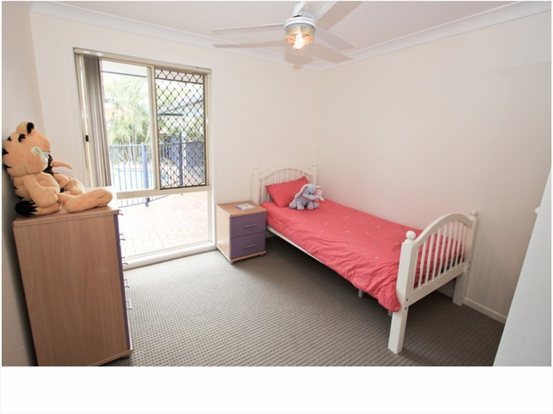 40 Burwood Rd, Alexandra Hills QLD 4161