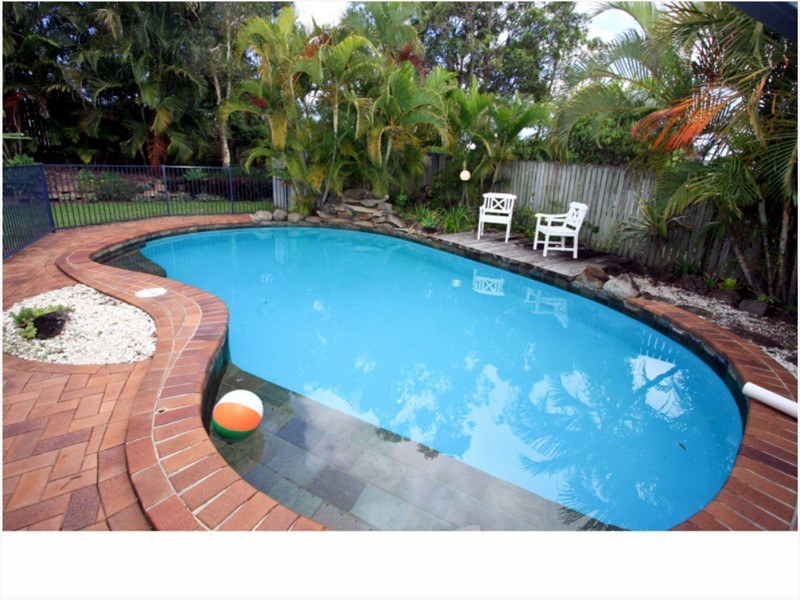 40 Burwood Rd, Alexandra Hills QLD 4161