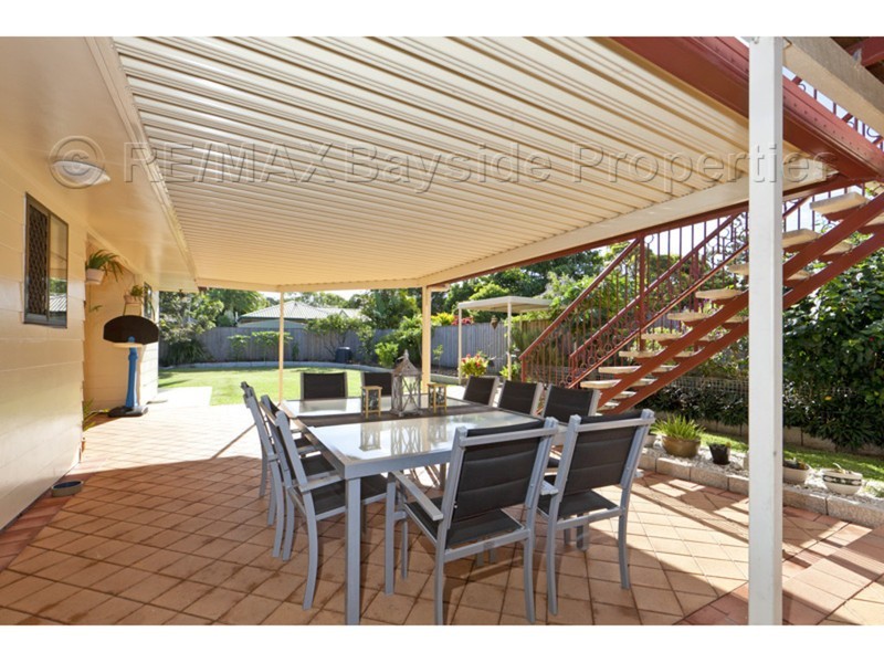 8 Price Avenue, Birkdale QLD 4159