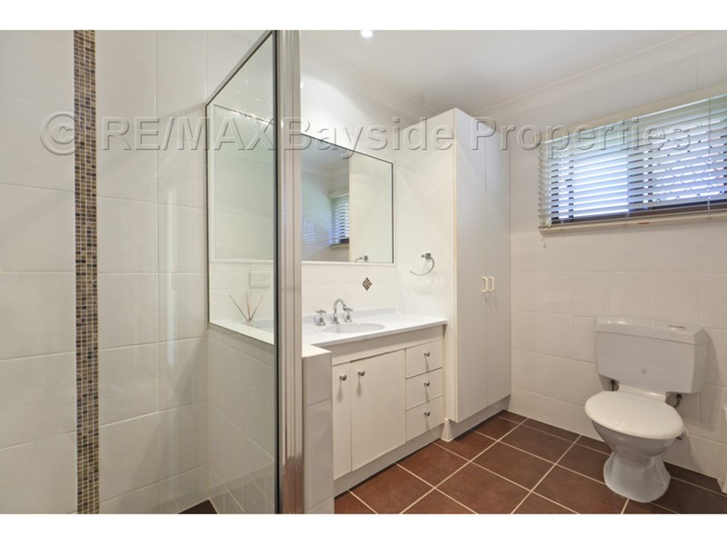 8 Price Avenue, Birkdale QLD 4159