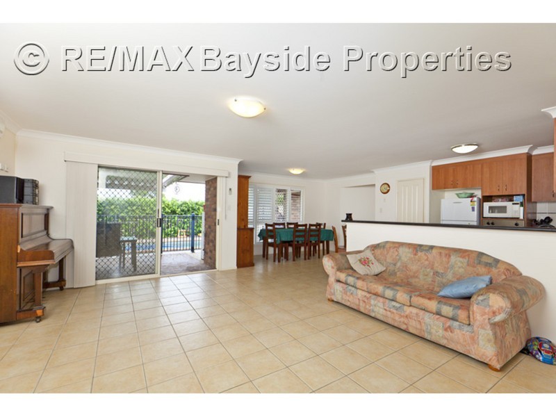 12 Schonrock Street, Wellington Point QLD 4160