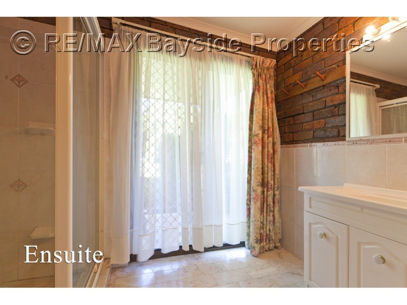 15 Jennifer Street, Birkdale QLD 4159