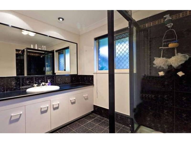 7 Riley Drive, Capalaba QLD 4157