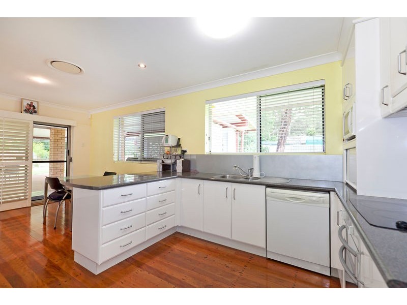 26 Larbonya Crescent, Capalaba QLD 4157