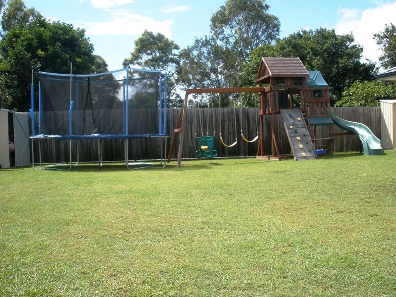 2 Brendan Way, Victoria Point QLD 4165