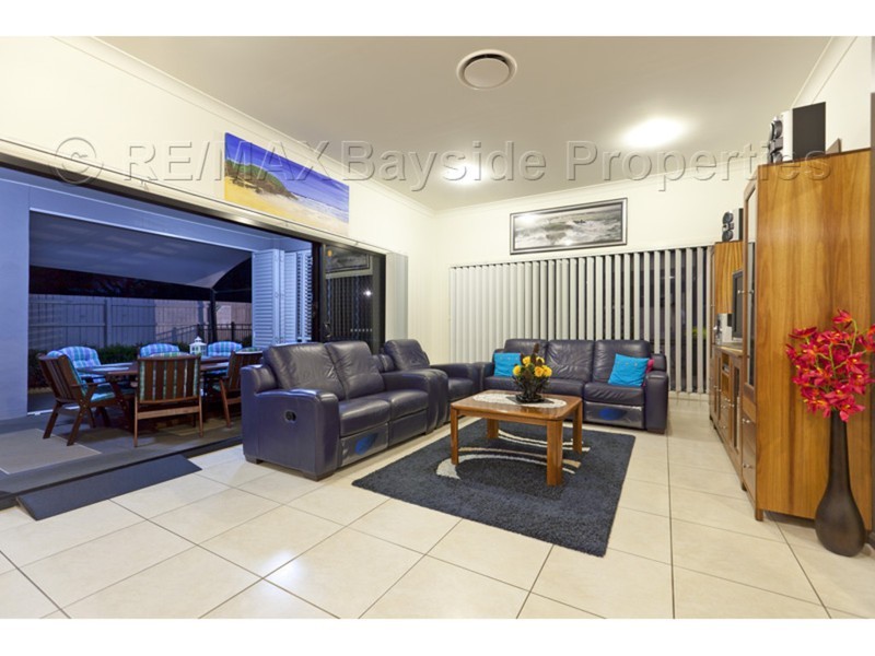 25 Douro Road, Wellington Point QLD 4160