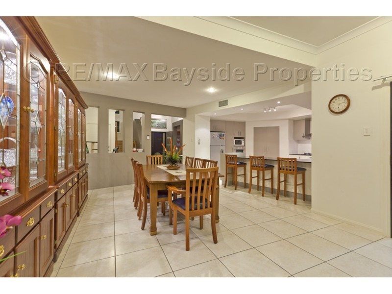 25 Douro Road, Wellington Point QLD 4160