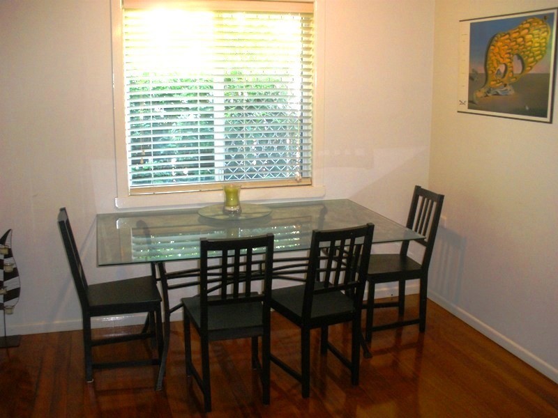 33 Russell St, Cleveland QLD 4163