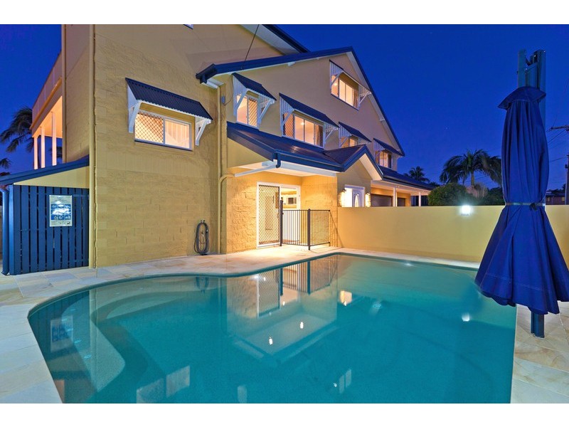 5 Price Avenue, Birkdale QLD 4159