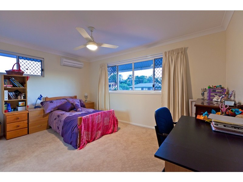 5 Price Avenue, Birkdale QLD 4159