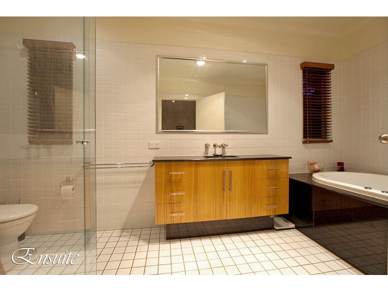 24 Hibiscus Drive, Mount Cotton QLD 4165