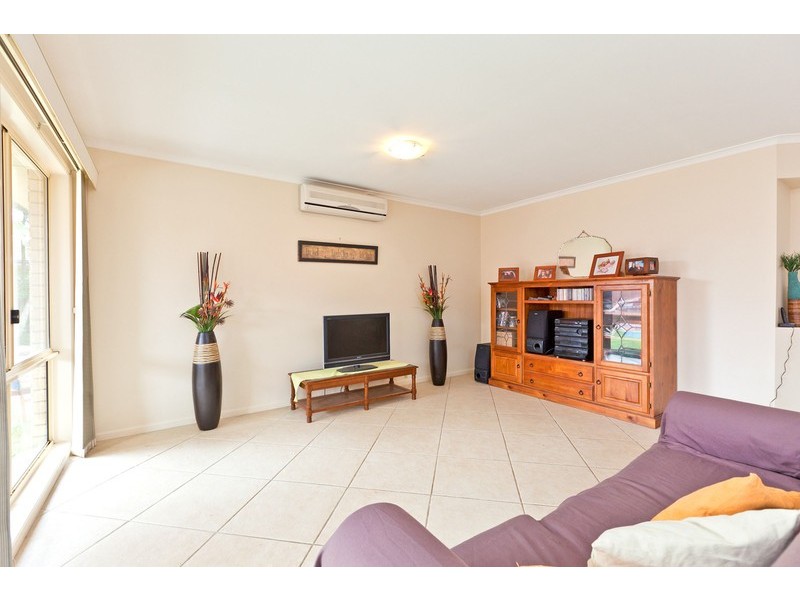 24 Gladebourne Crescent, Victoria Point QLD 4165