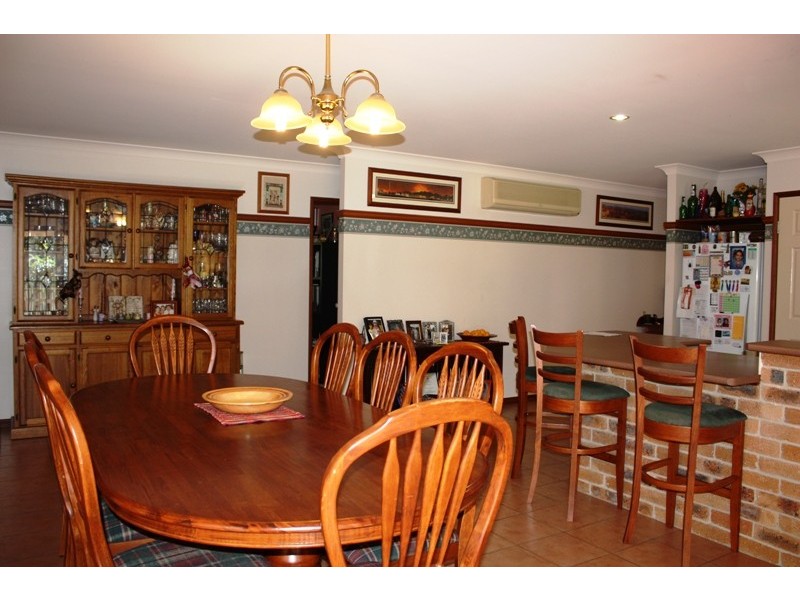 2 Peppercorn Cr, Victoria Point QLD 4165