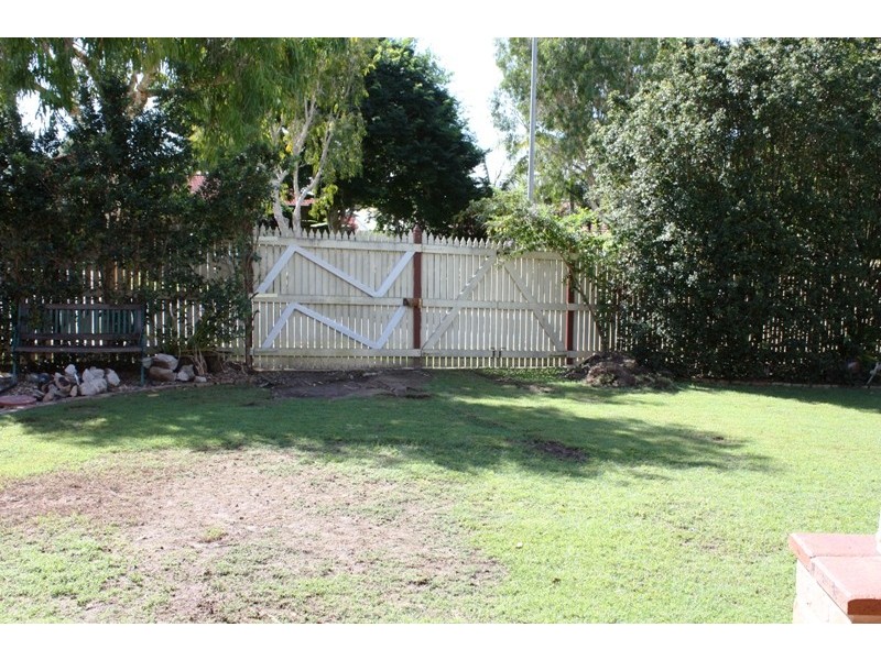2 Peppercorn Cr, Victoria Point QLD 4165