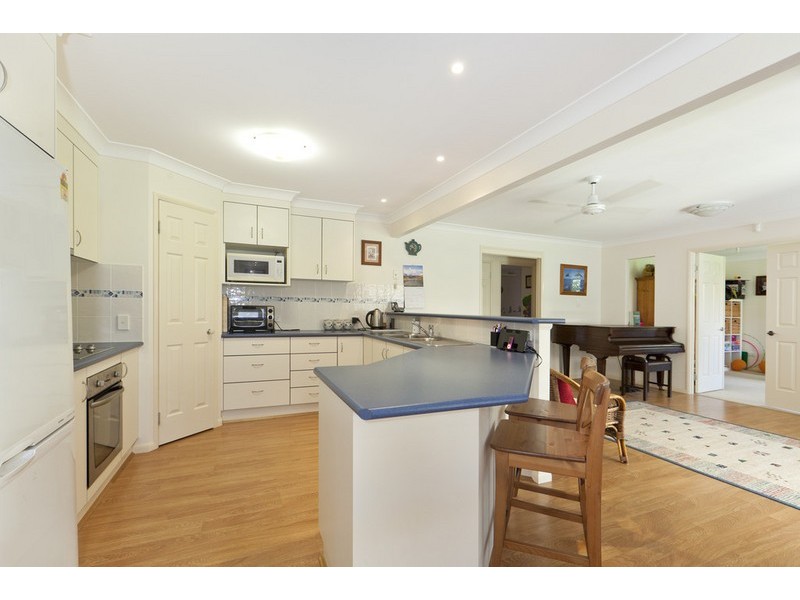 6 Bush Cherry Place, Thornlands QLD 4164