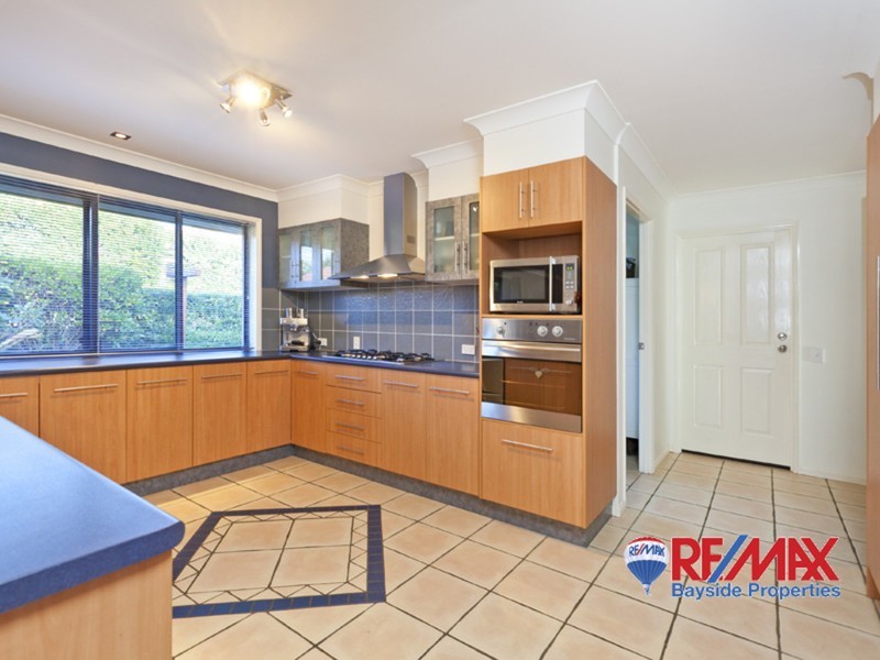 15 Malcomia Street, Redland Bay QLD 4165