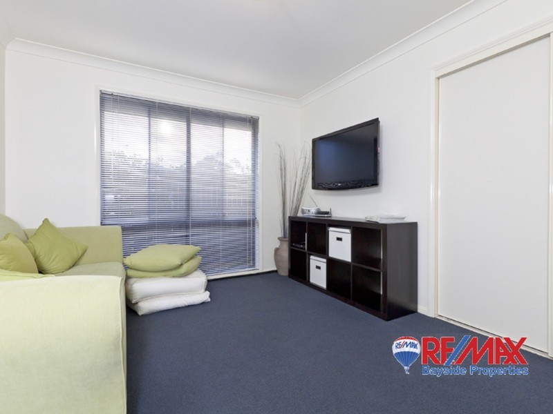 15 Malcomia Street, Redland Bay QLD 4165