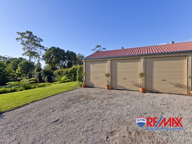 15 Malcomia Street, Redland Bay QLD 4165