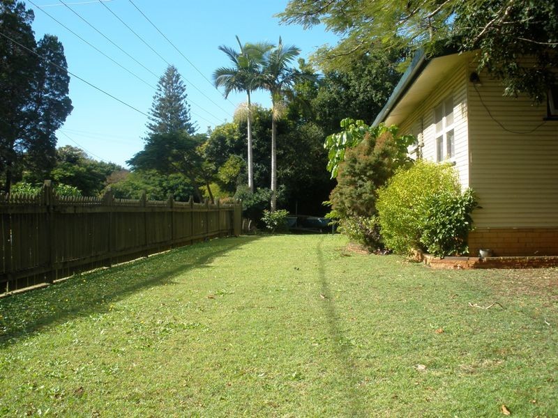 43 Beachcrest Rd, Wellington Point QLD 4160