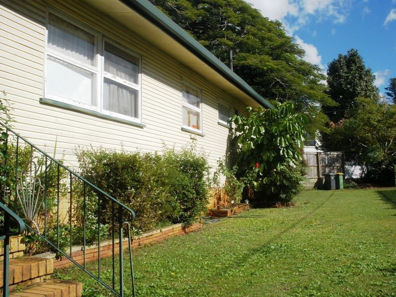 43 Beachcrest Rd, Wellington Point QLD 4160