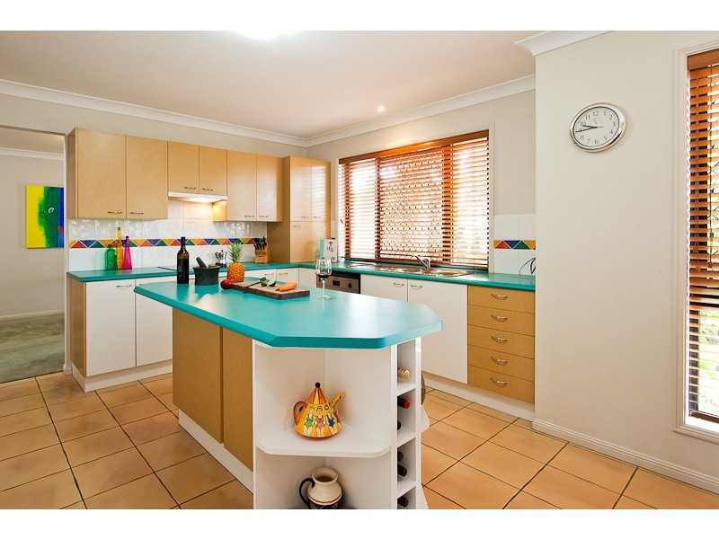 30 Juanita St, Birkdale QLD 4159