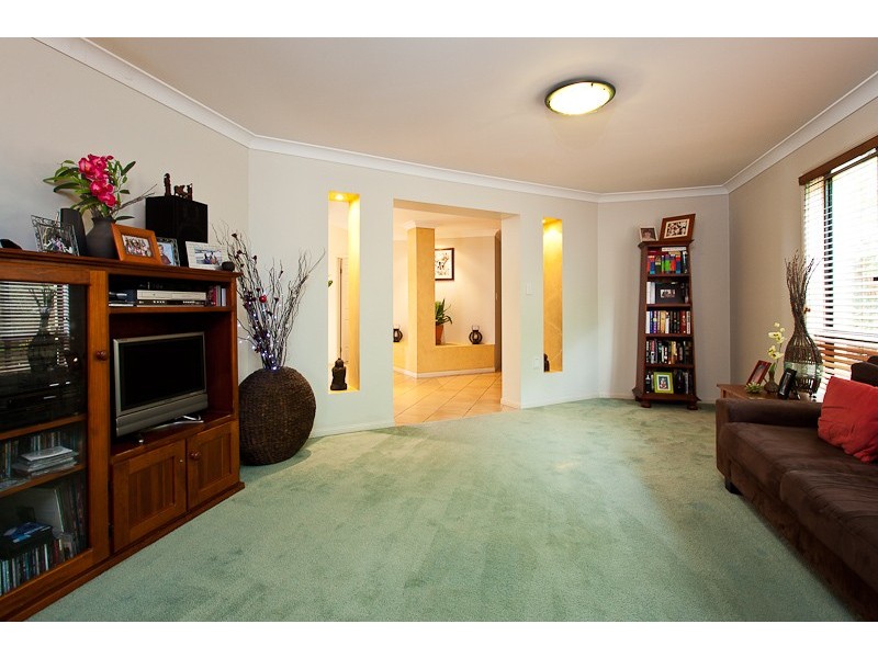 30 Juanita St, Birkdale QLD 4159