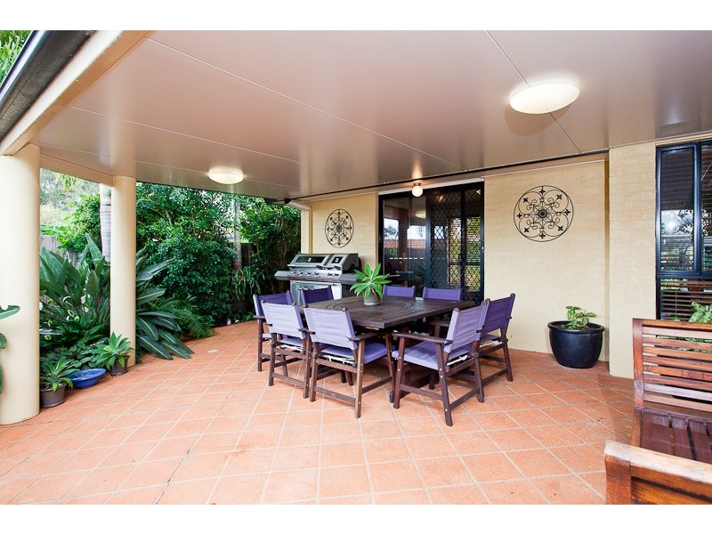 30 Juanita St, Birkdale QLD 4159