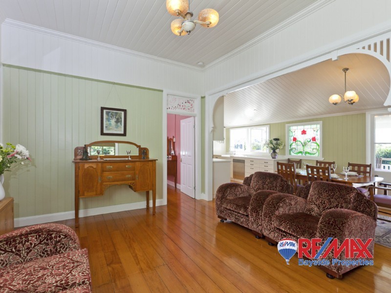 10 Birdwood Road, Birkdale QLD 4159