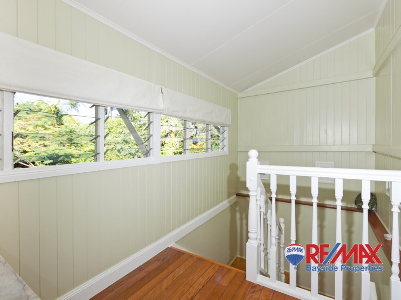 10 Birdwood Road, Birkdale QLD 4159